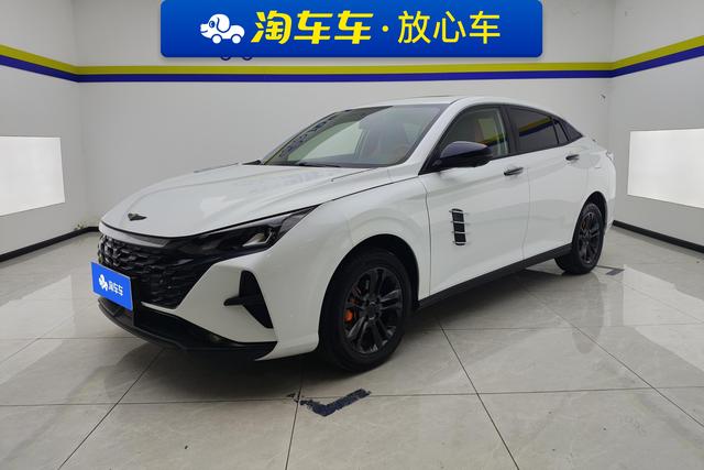 Dongfeng Yixuan 2023 1.5 L AT
