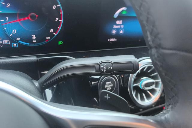 Mercedes-Benz Class B 2021 Белый из Китая, фото 4