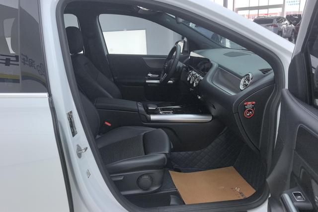 Mercedes-Benz Class B id 3804286 из Китая 17