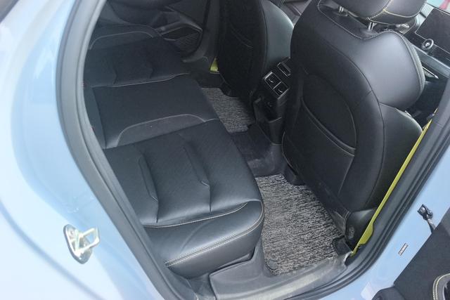 Geely Automobile Xingrui 2021 Темно-серый из Китая, фото 5