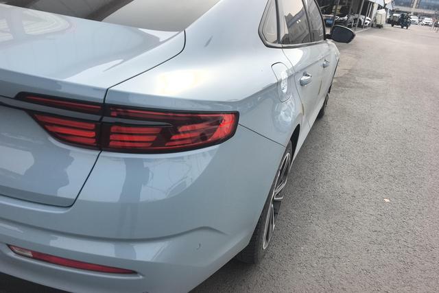 Geely Automobile Xingrui id 3781306 из Китая 8