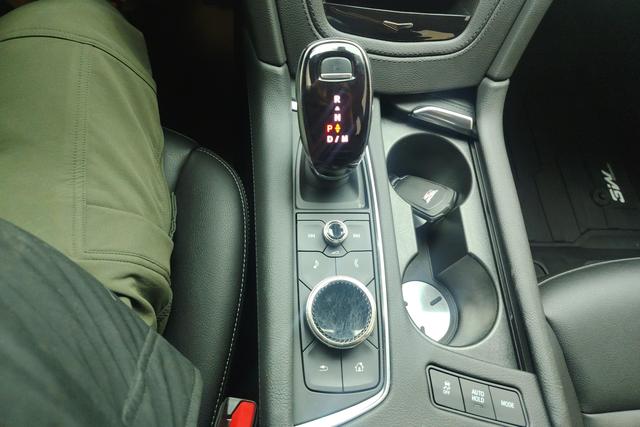 Cadillac XT5 2021 Белый из Китая, фото 3