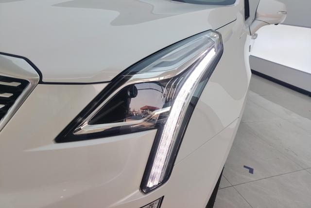 Cadillac XT5 2021 Белый из Китая, фото 4