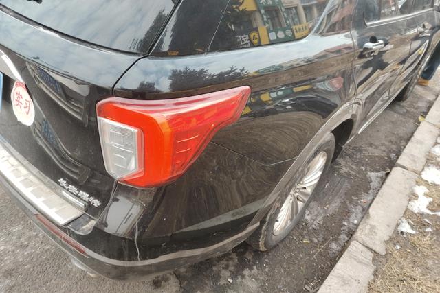 Ford Explorer 2021 Черный из Китая