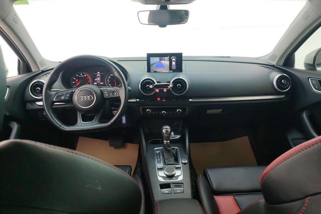 Audi A3 2018 30 Limousine 35 TFSI Sport — фото 13