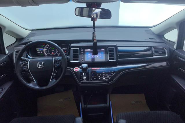 Honda Elysion 2019 2.0 L ·Hybrid — фото 13