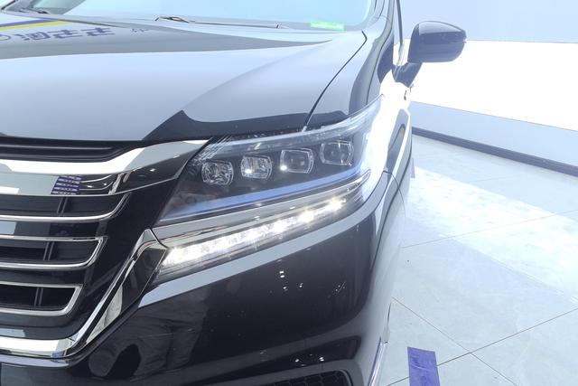 Honda Elysion 2019 2.0 L ·Hybrid — фото 4