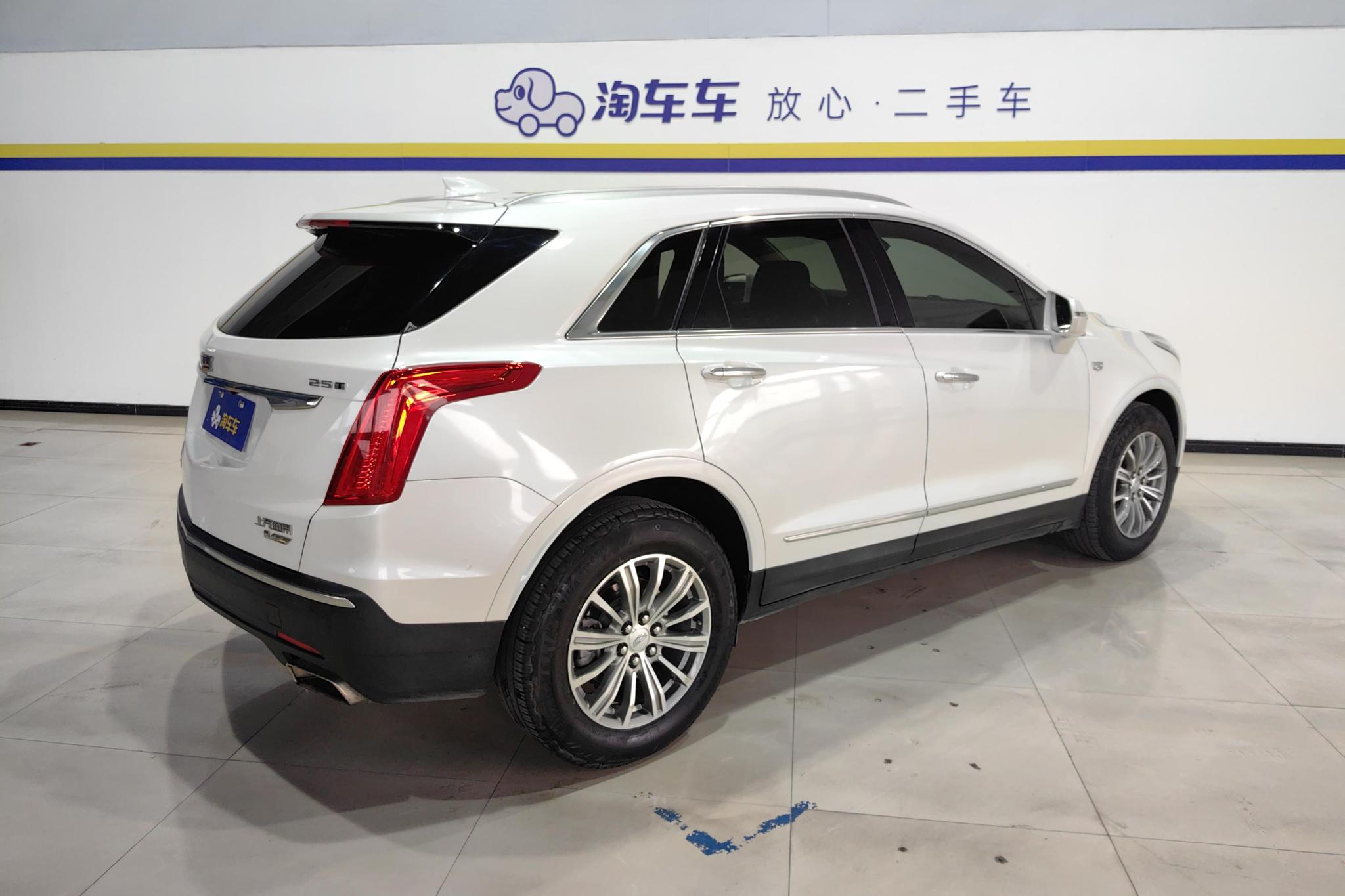 Cadillac XT5 2018 25T Luxury