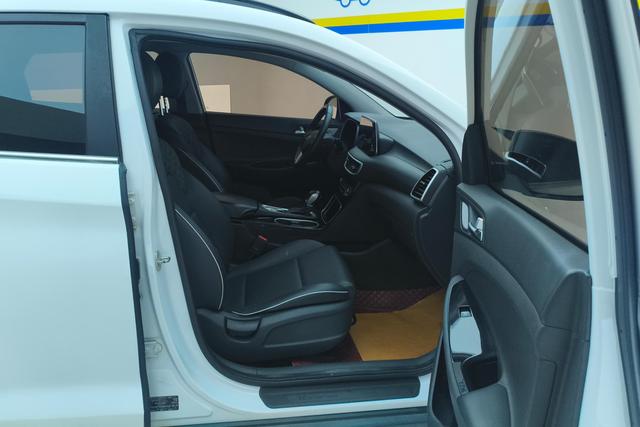 Hyundai Tucson 2019 280 TGDi DCT 2 WD VI — фото 9
