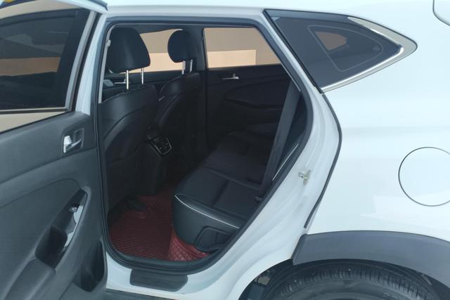 Hyundai Tucson 2019 280 TGDi DCT 2 WD VI — фото 16