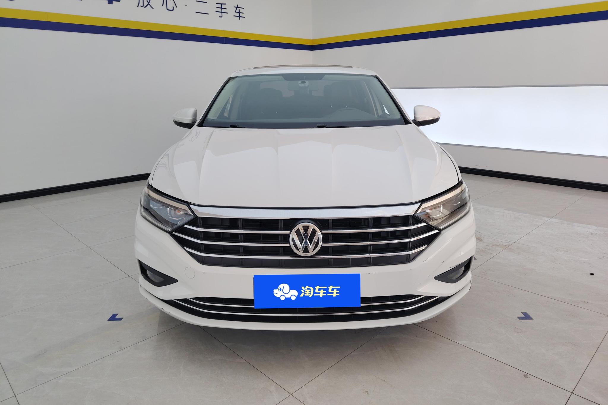 Volkswagen Sagitar 2019 280TSI DSG Comfort VI
