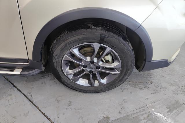 Geely Automobile Vision X3 id 3783609 из Китая 10