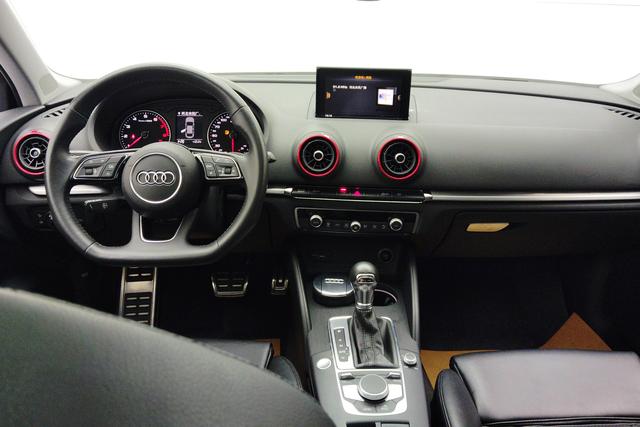 Audi A3 id 3837360 из Китая 9