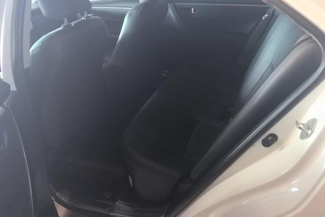 Toyota Levin 2017 1.8 H GS CVT V — фото 17
