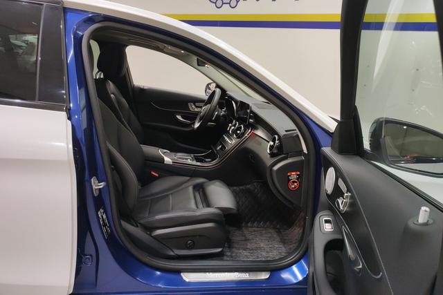 Mercedes-Benz Class C id 3840991 из Китая 10