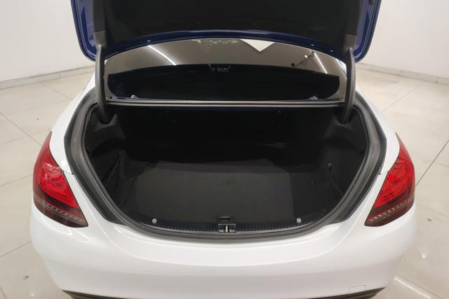 Mercedes-Benz Class C id 3840991 из Китая 11