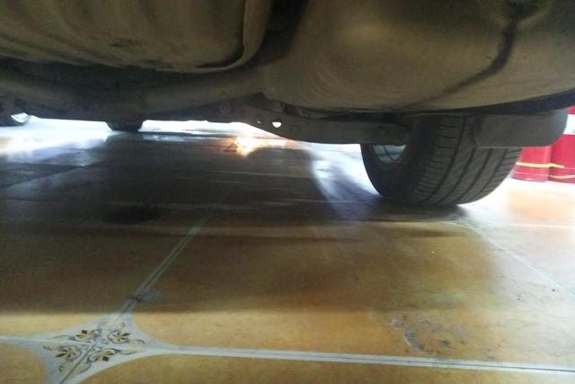 Buick Lacrosse id 3783629 из Китая 16