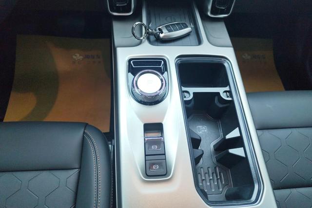 Haval Dargo 2024 2.0 T 4 WD Brilliance — фото 15
