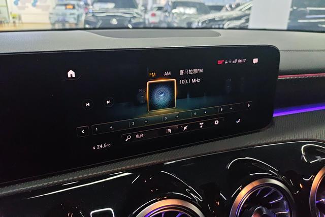 Mercedes-Benz Class A 2021 Белый из Китая, фото 5