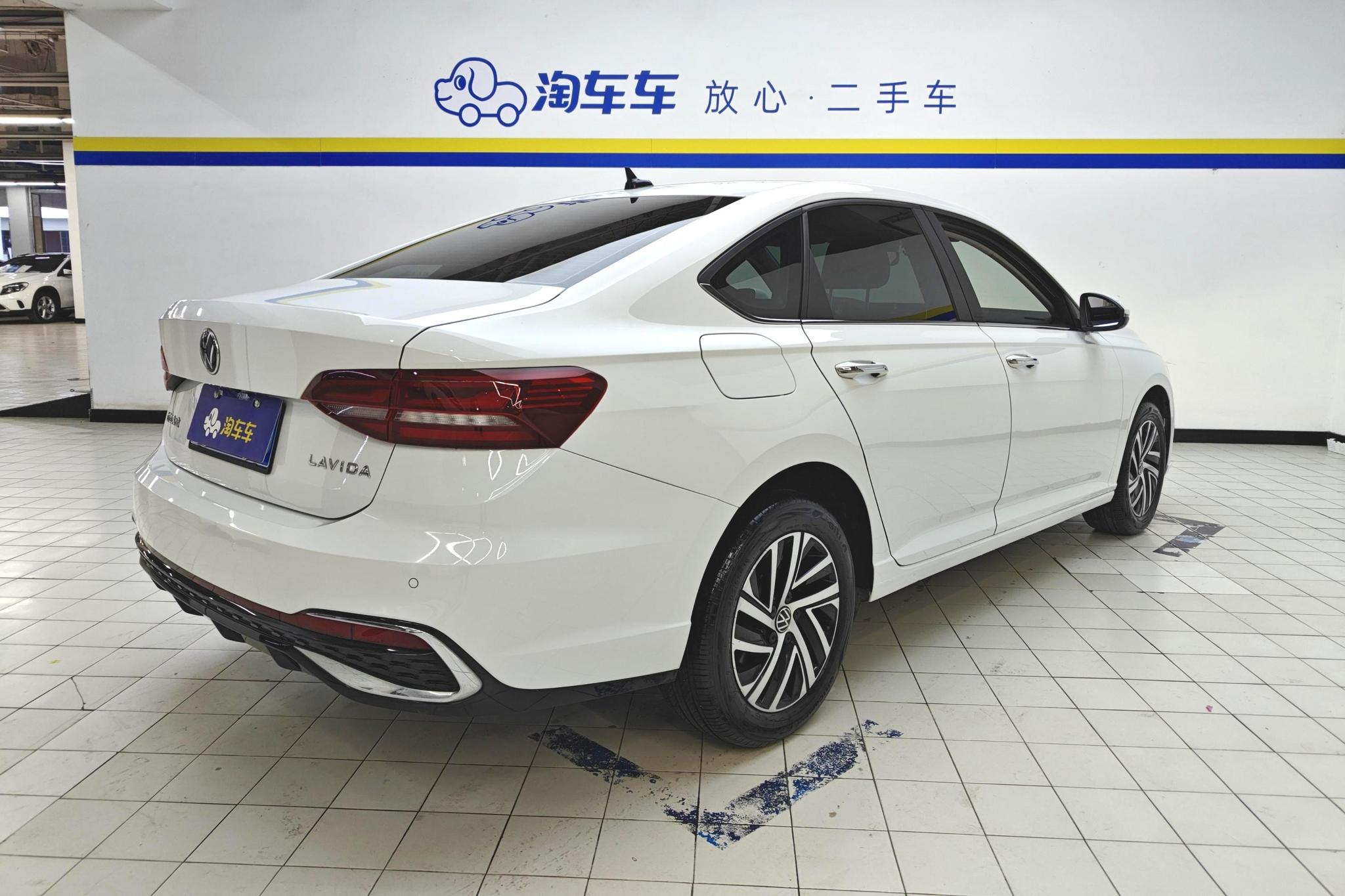 Volkswagen Lavida 2024 1.5L AT