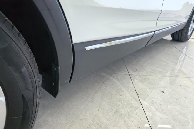 Bestune T90 2023 1.5 T ATPremium — фото 11