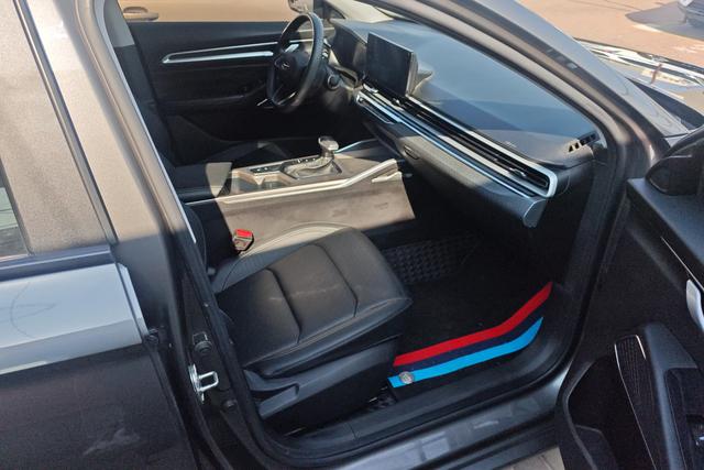 Geely Automobile Emgrand 2023 Темно-серый из Китая