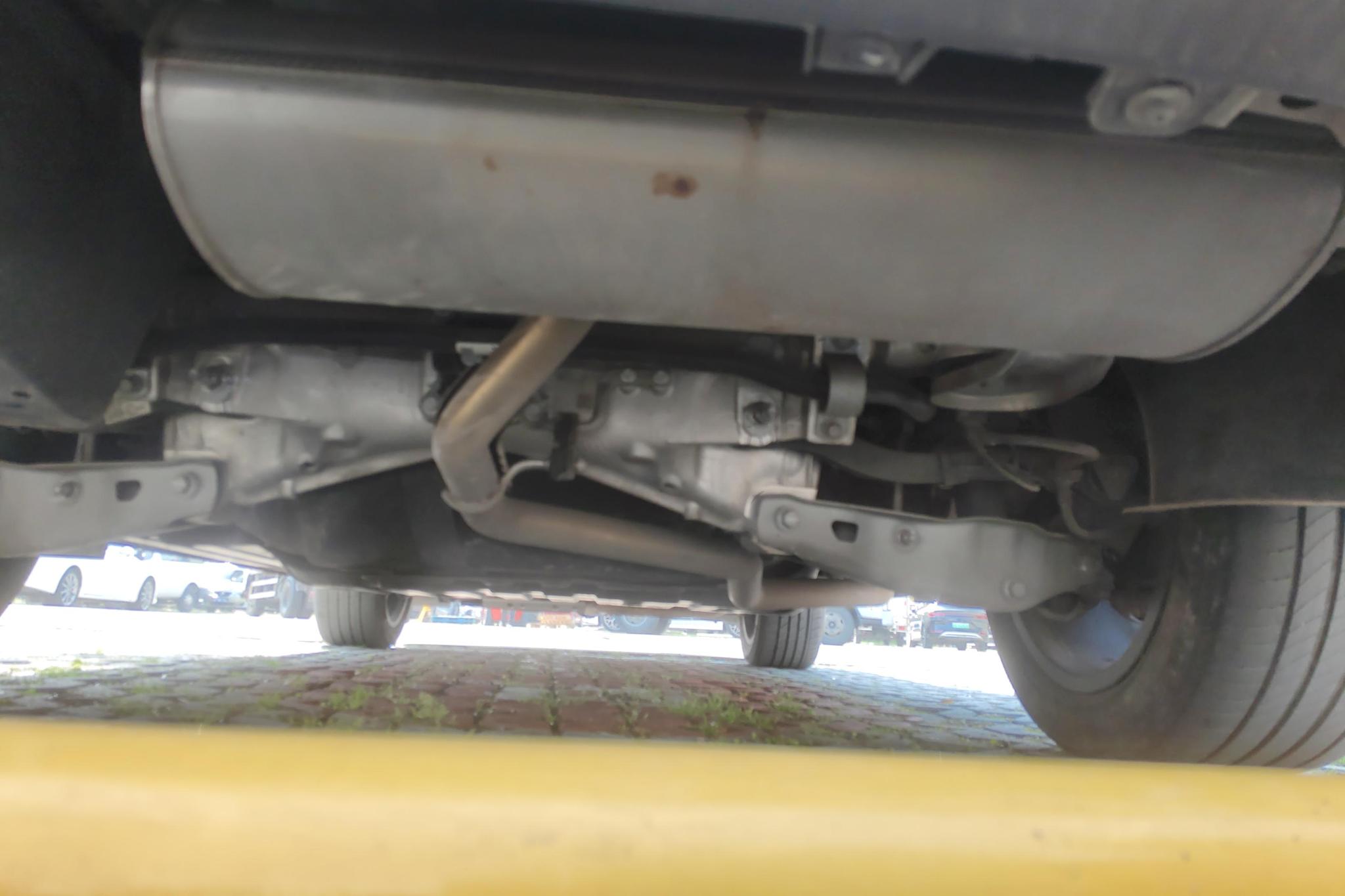 Li Auto L8 2023 Air