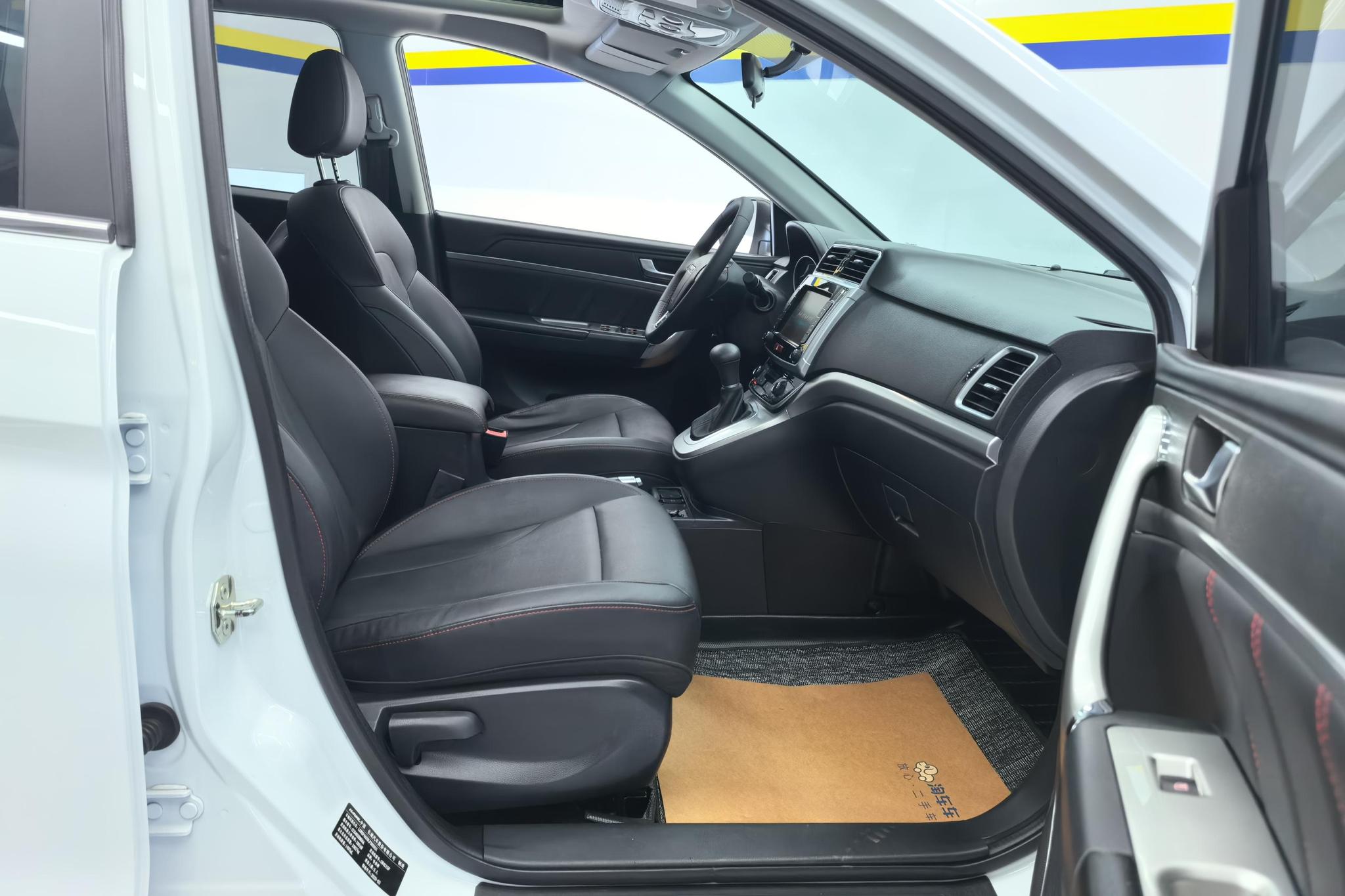Haval M6 2019 1.5T DCT Elite VI