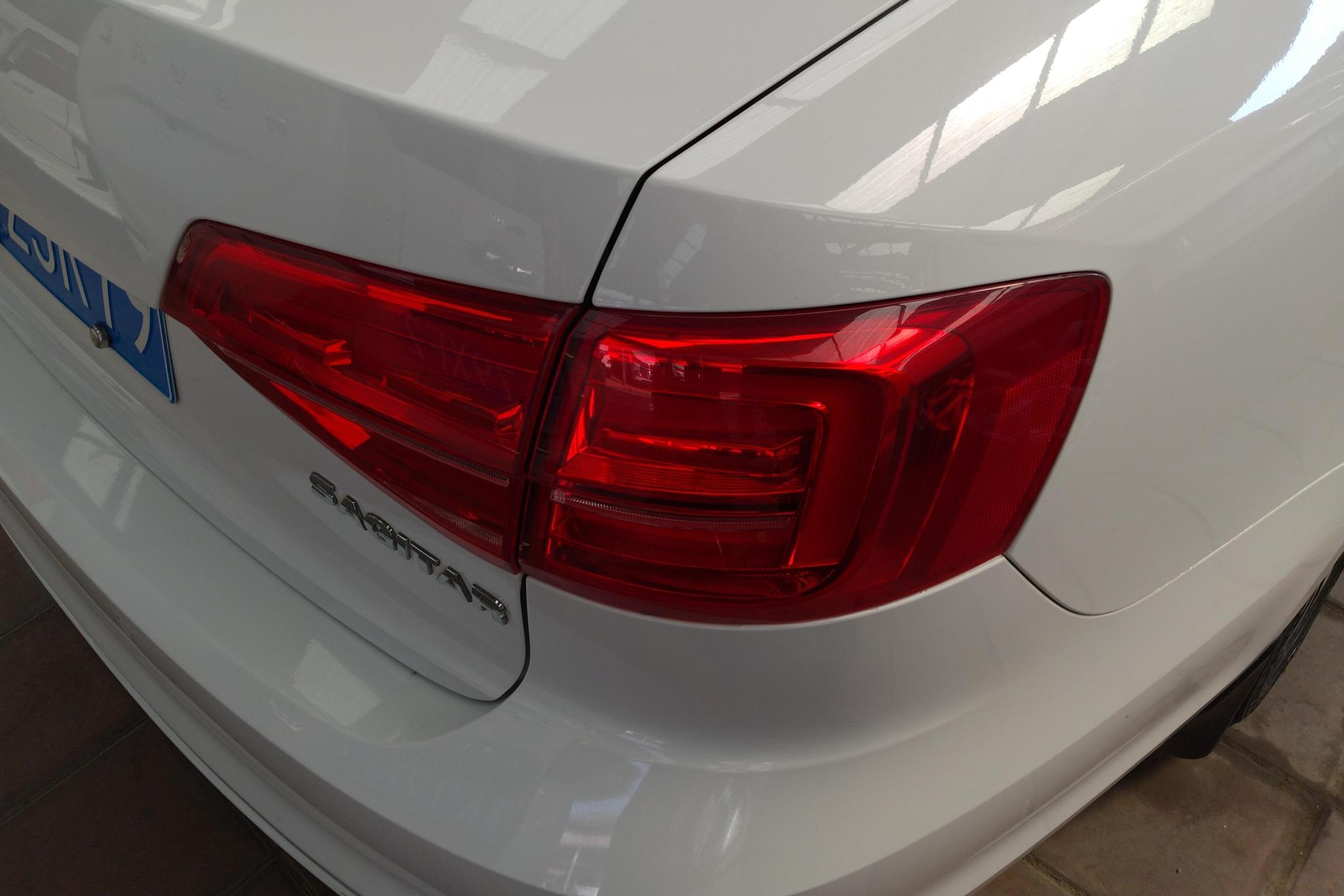 Volkswagen Sagitar 2017 1.6L AT Comfort
