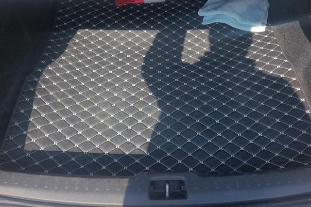 Volvo S60 2021 Темно-серый из Китая, фото 6