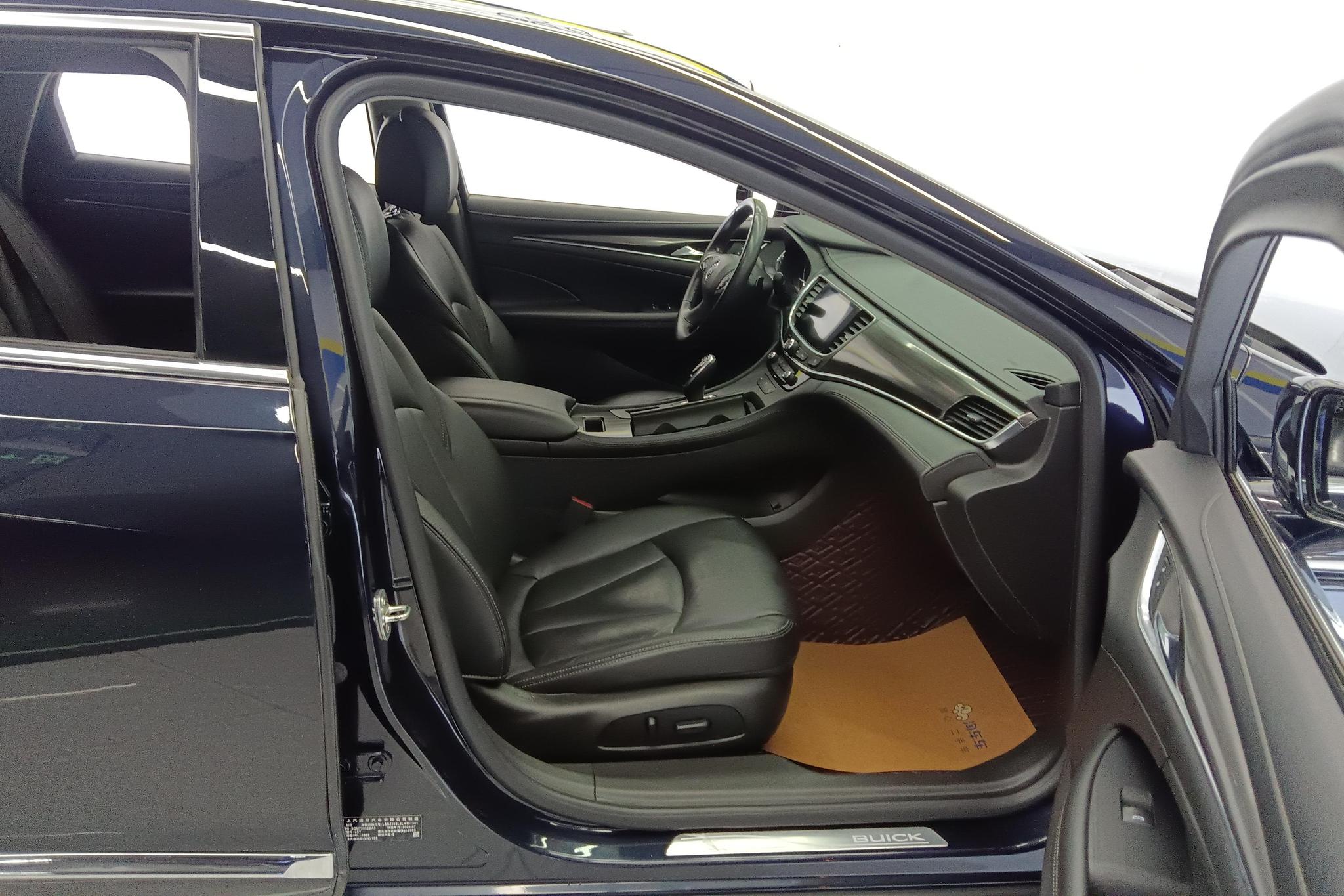 Buick LaCrosse 2020 652T Luxury