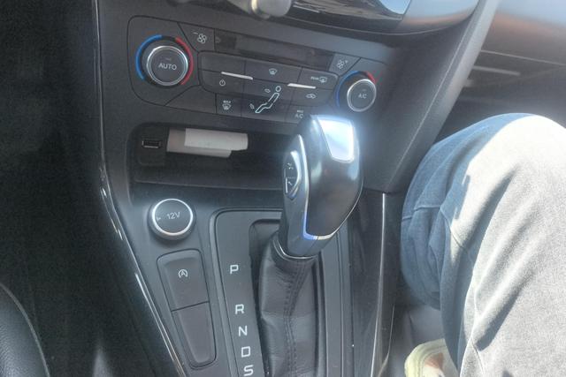 Ford Fox id 3783112 из Китая 16