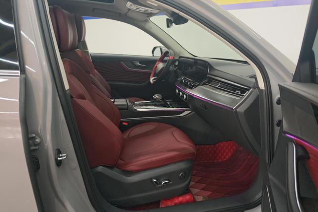 Red flag HS5 id 3823577 из Китая 7