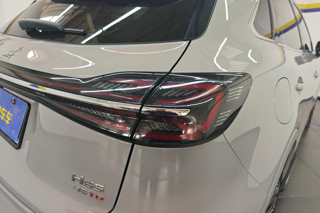 Red flag HS5 id 3823577 из Китая 9