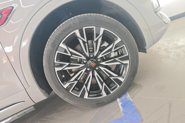 Hongqi HS5 2023 2.0 T 4 WD Pro — фото 9