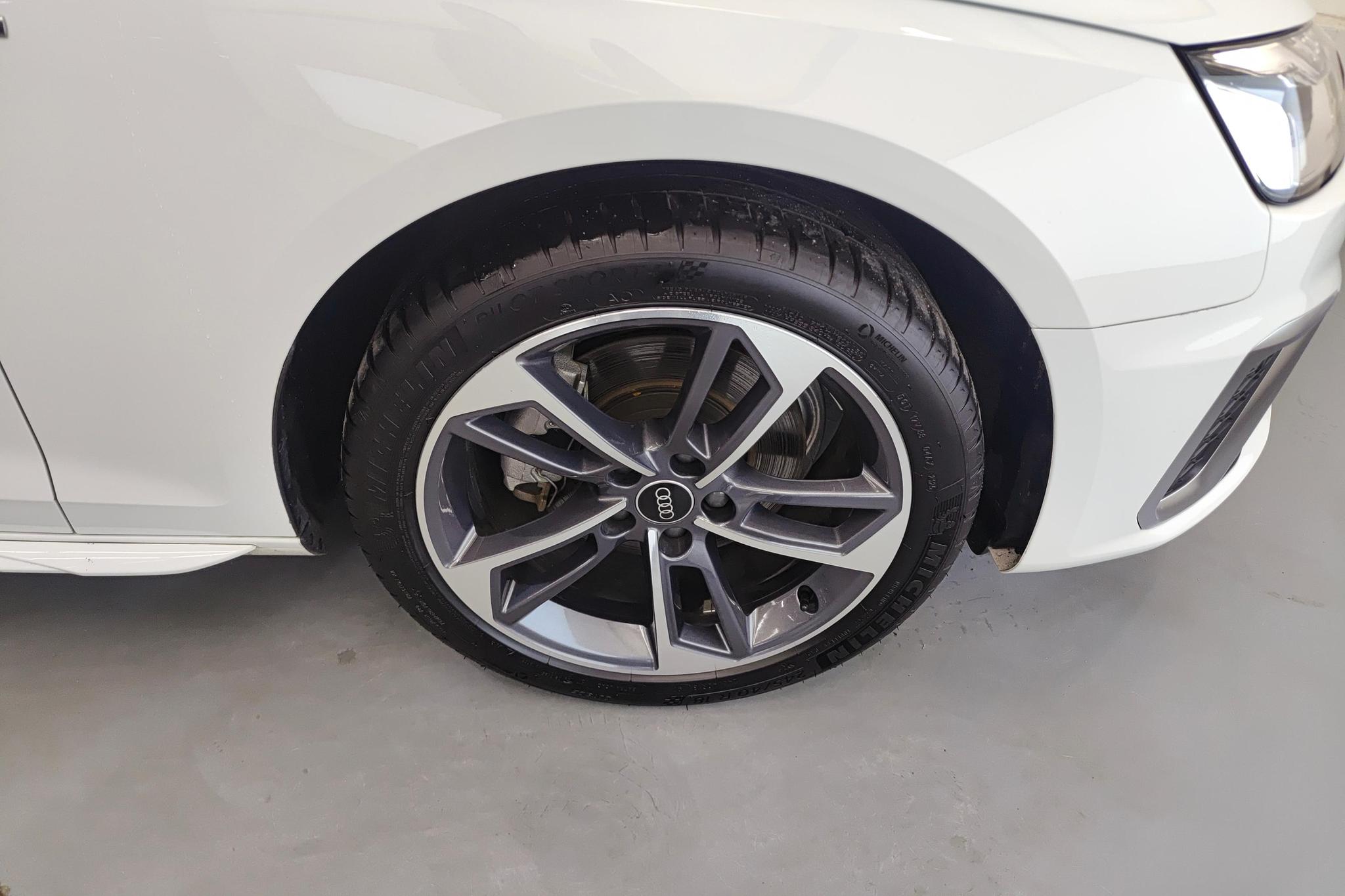 Audi A4L 2024 40 TFSI Fashion