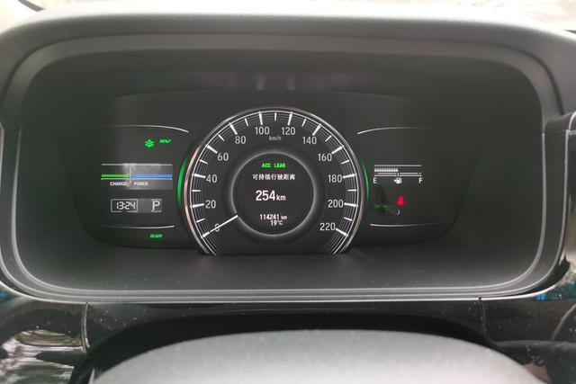 Honda Elysion 2019 2.0 L ·Hybrid — фото 15