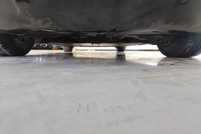 Tesla Model 3 id 3804388 из Китая 17