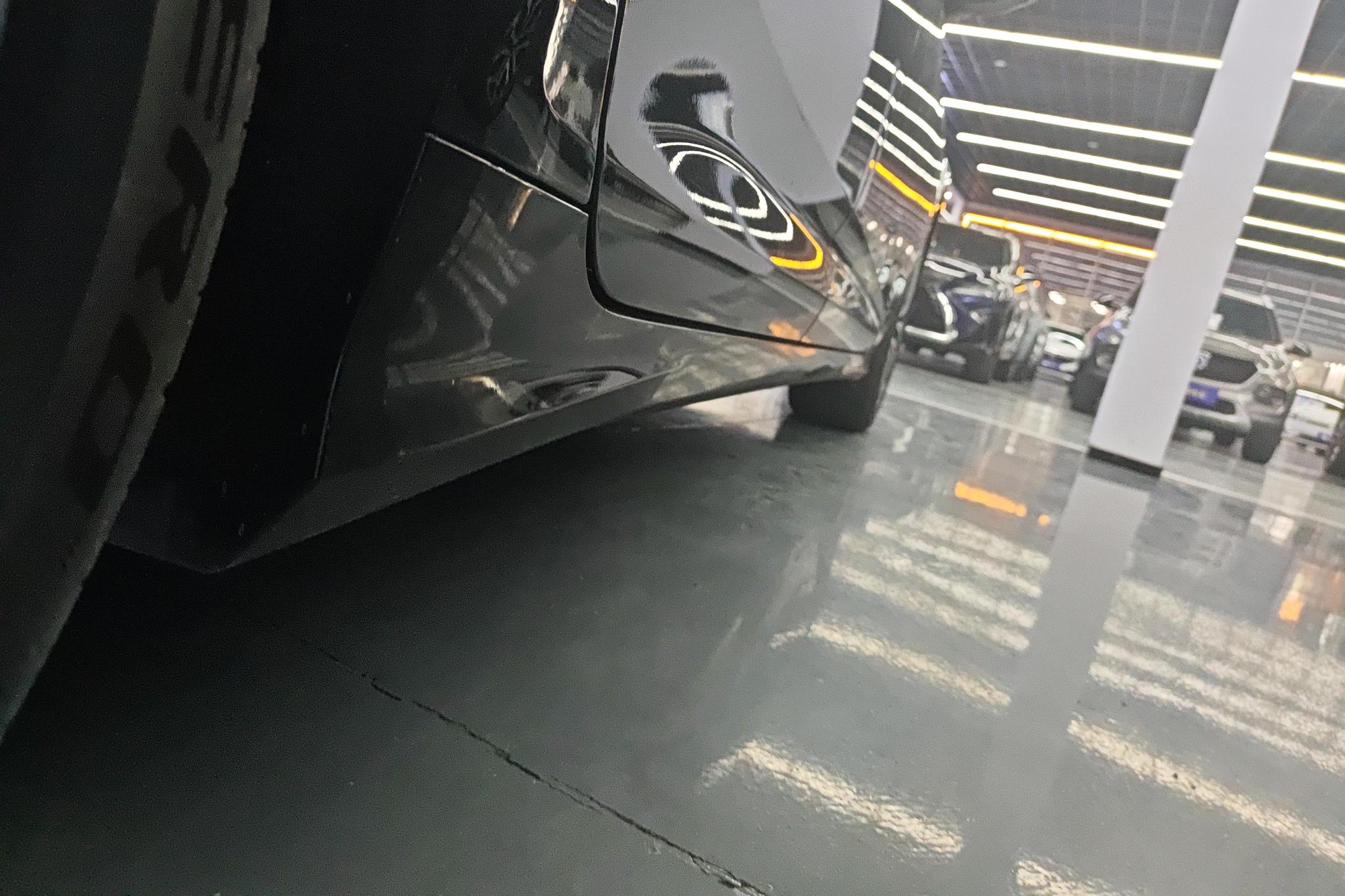 Audi A6L id 4439474 из Китая 10