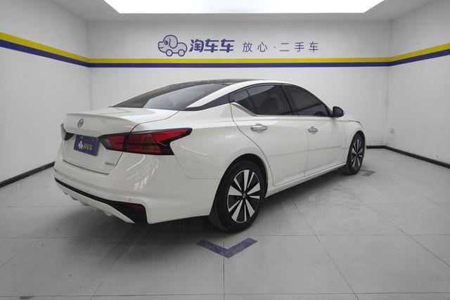 Nissan Teana 2021 2.0 L XL — фото 3