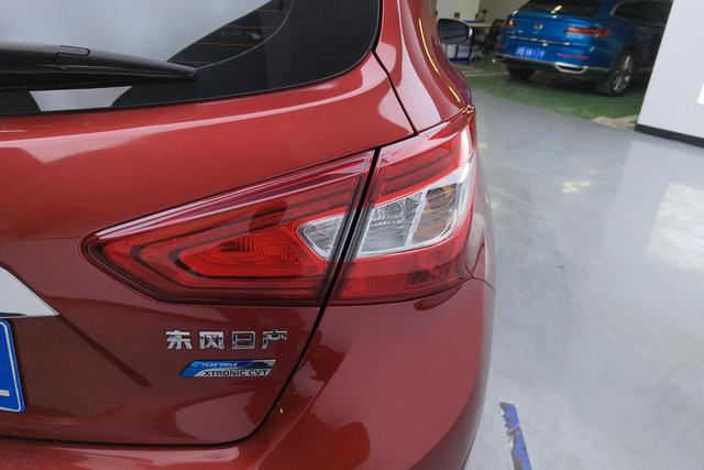 Nissan TIIDA 2019 Красный из Китая, фото 4