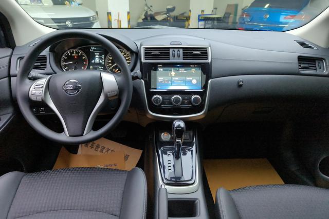 Nissan TIIDA id 3804580 из Китая 16