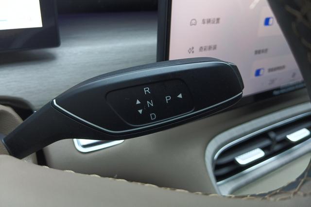 Chery 8 PLUS 2025 290 TGDI DCTPremium — фото 15