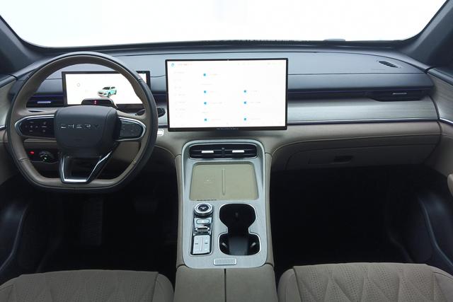 Chery 8 PLUS 2025 290 TGDI DCTPremium — фото 13