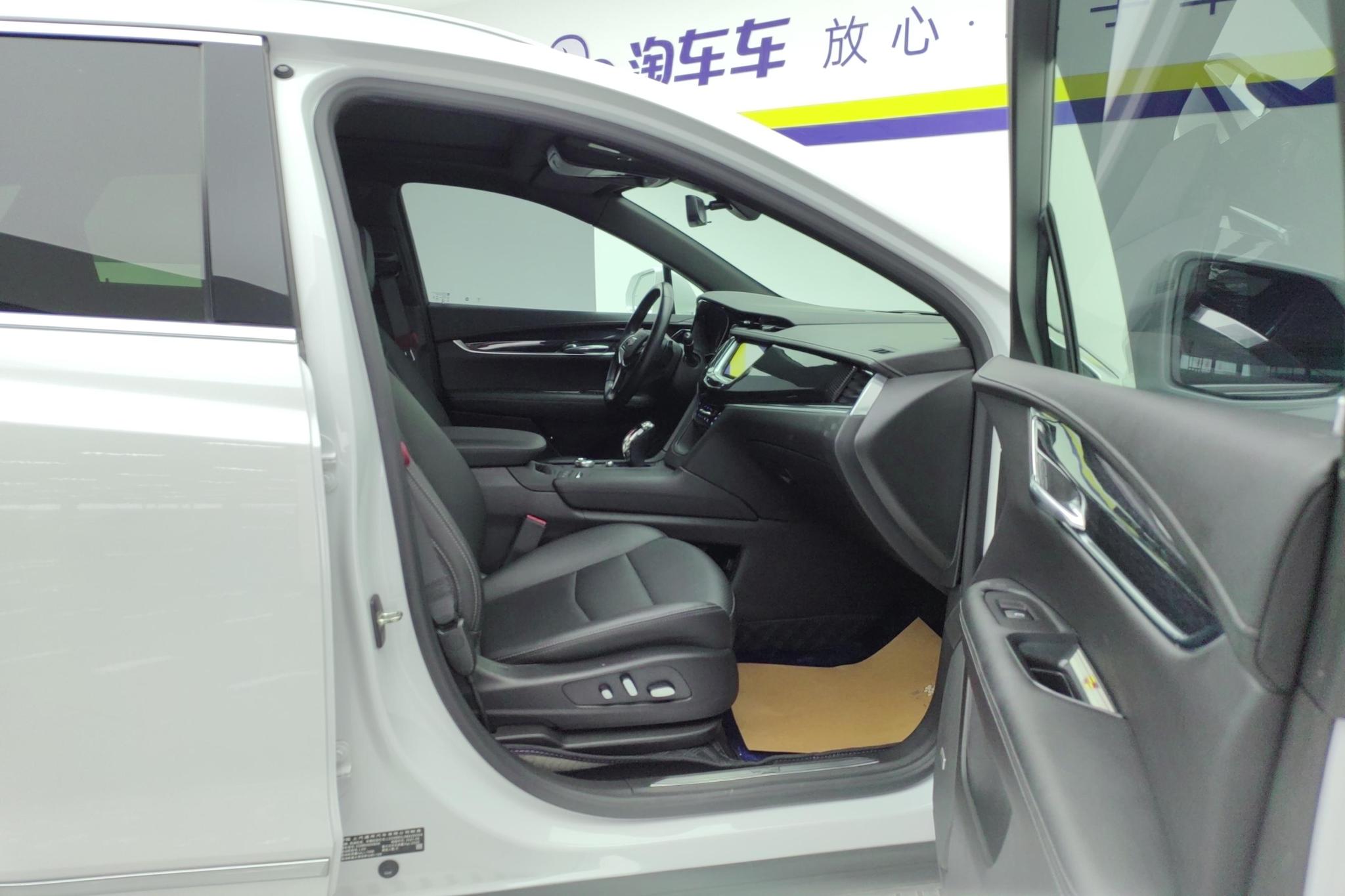 Cadillac XT5 2022 2.0T Luxury