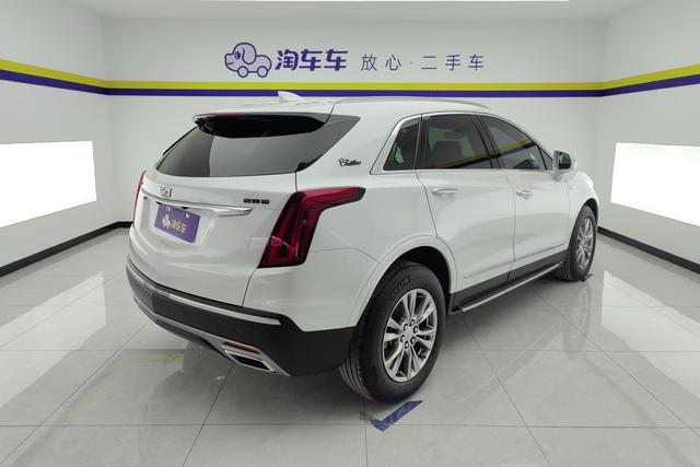 Cadillac XT5 2022 2.0 T 2 WDLuxury — фото 3