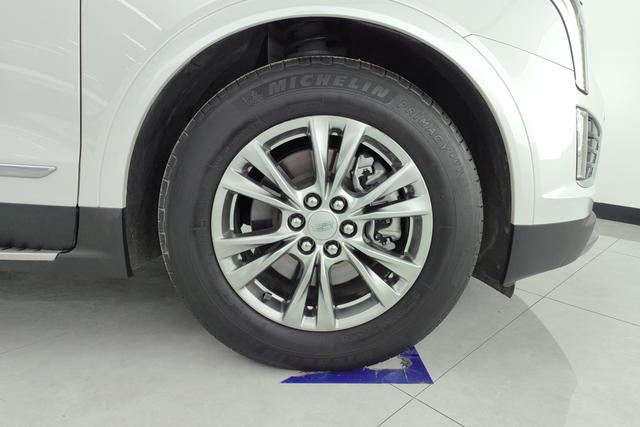 Cadillac XT5 2022 2.0 T 2 WDLuxury — фото 9