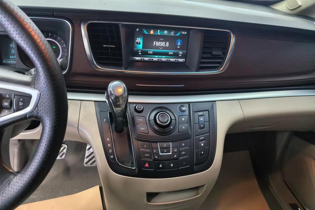 Buick GL8 id 3804079 из Китая 14