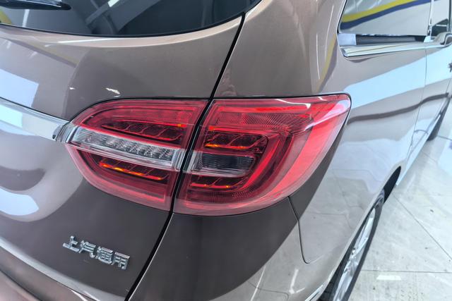 Buick GL8 id 3804079 из Китая 16