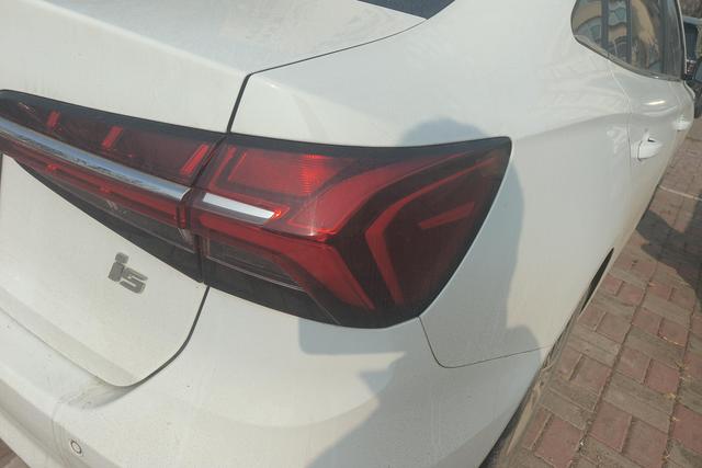 Roewe i5 id 3781253 из Китая 10